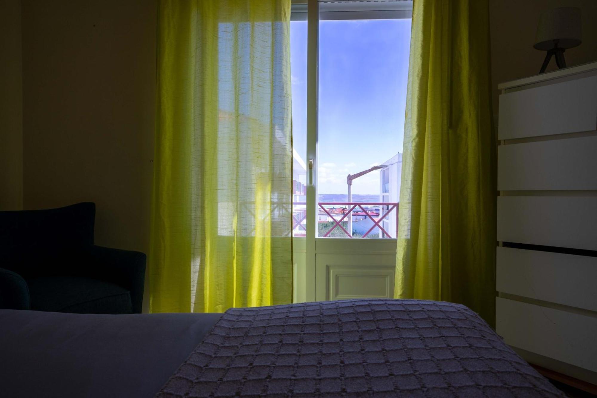 Peniche Sun & Surf Apartment Ngoại thất bức ảnh